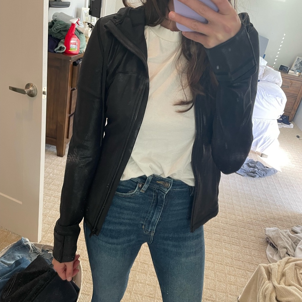 Lululemon jacket